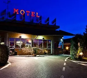 Motel Autosole ***