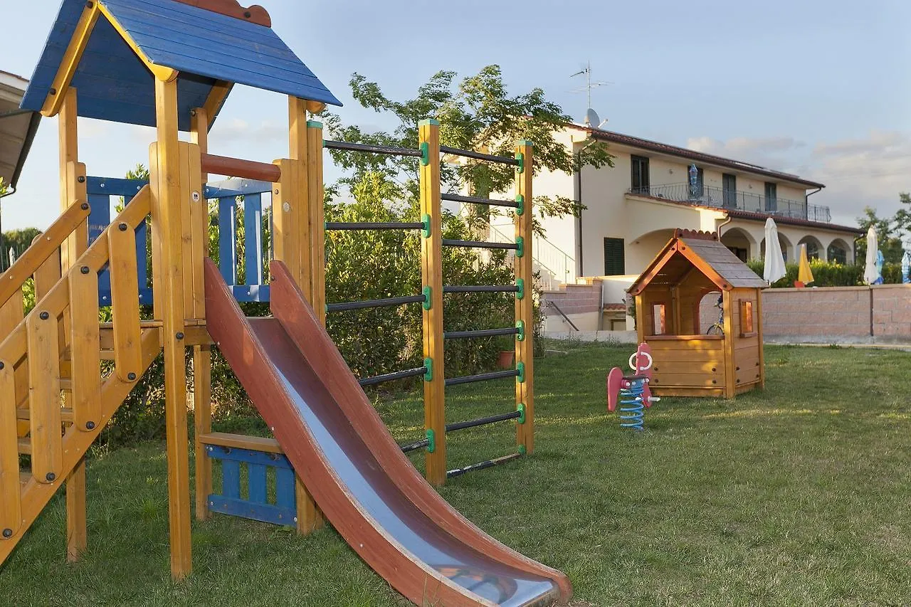 Borgo Guglielmo Aparthotel Marina di Cecina 3*,  Italië